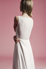 Edna from the back | Wedding dress | Sophie et Voilà
